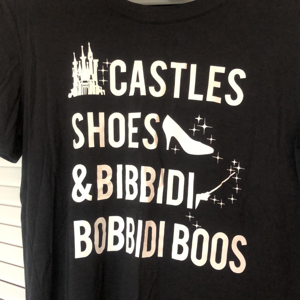 Disney T-Shirt - Picture 2 of 5